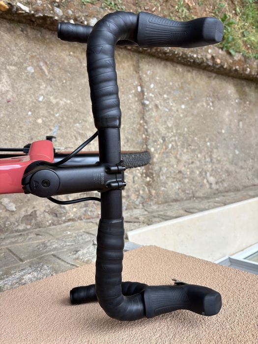 Гравел велосипед CANYON GRIZL карбон