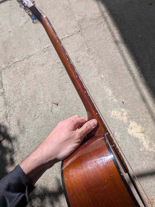 Chitară acustică Reghin western sunburst