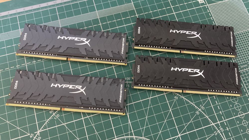 Hyper X PREDATOR DDR4 3200 4x8-32GB