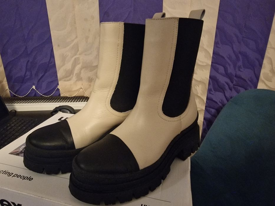 Ghete piele - Benvenuti - Marimea 36