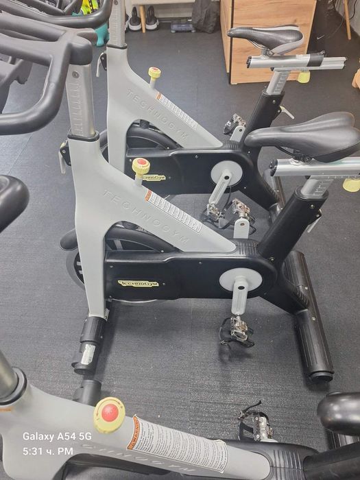 TechnoGym Group Cycle Spinning Bike: ВЕРИГА - 3бр. и РЕМЪК - 11бр.
