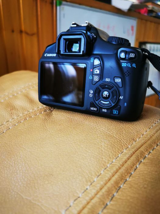 Фотоаппарат Canon eos 1100D