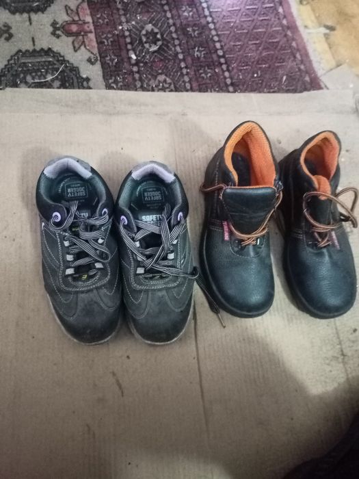 Ботинки рабочие.