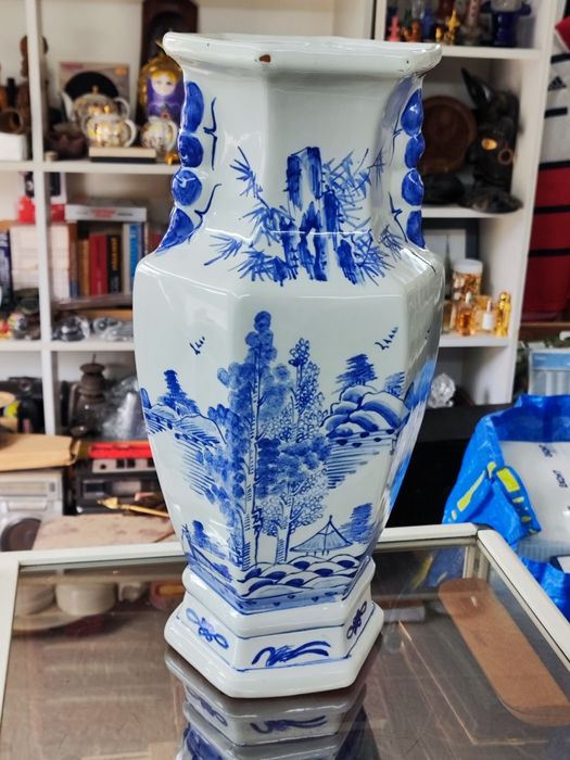 Голяма порцеланова ваза Виетнам