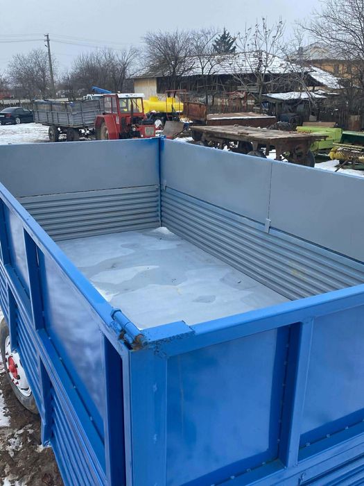 Vand remorca auto basculabila