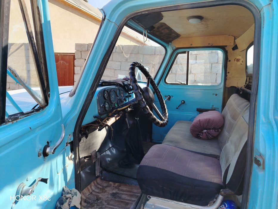 газ 53 сотилади.