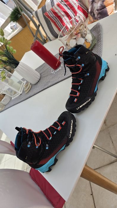 Дамски туристически обувки La Sportiva Aequilibrium Gtx St Woman Gore-Tex Black 38 размер