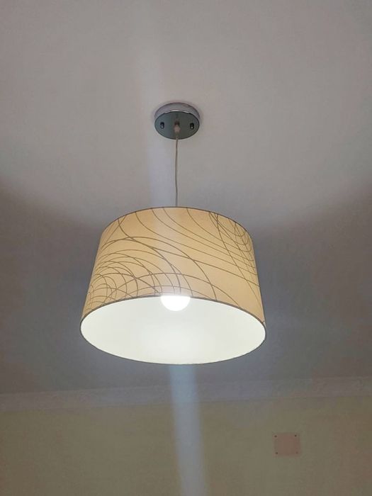 Продам Люстрю…..