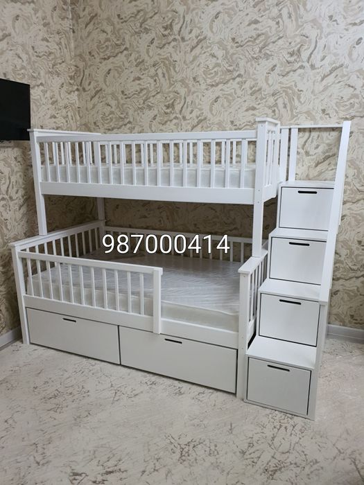 Двухьярусная кровать