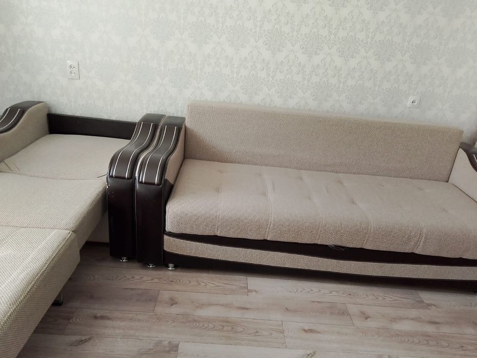 Продам комплект диван , кресло