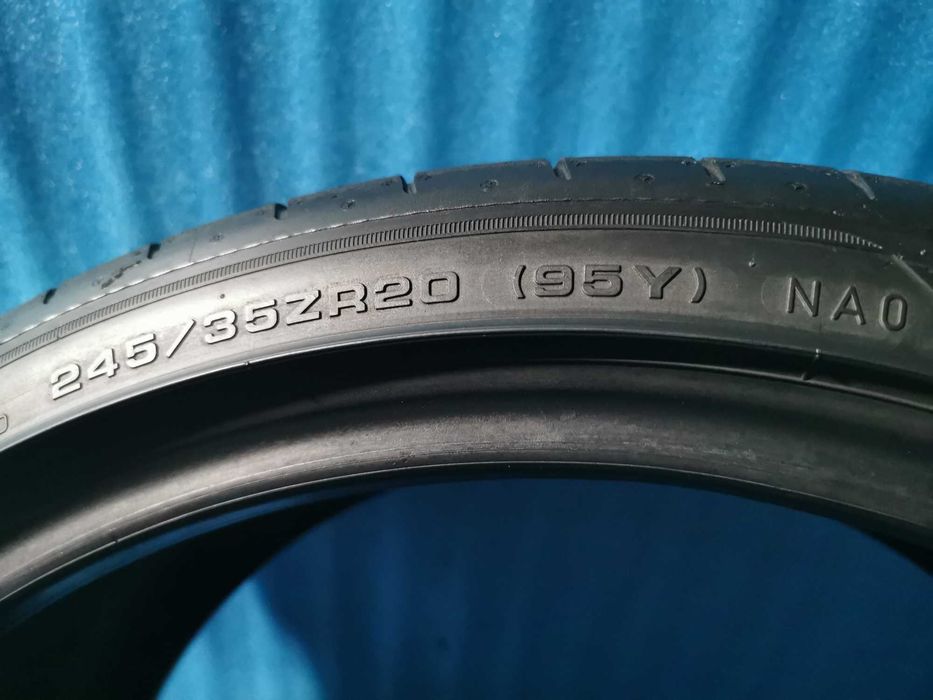 255/35 R19 - vredestein m+s o bucata 245/35 ZR20 goodyear o bucata