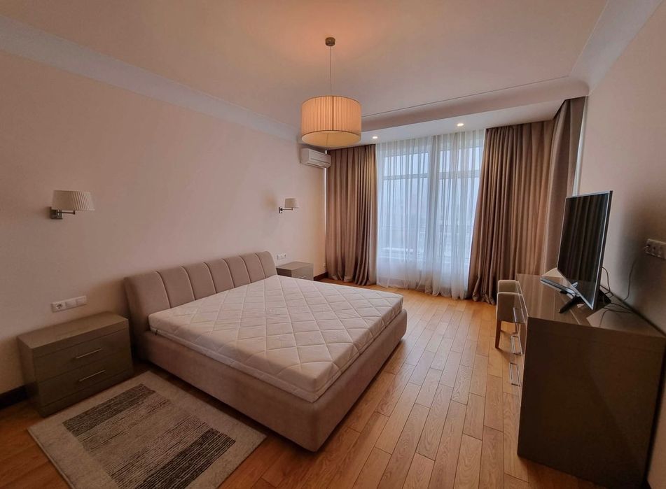 Ойбек Тарас Шефченко 4 комнт г Аренда новая квартира в новостройке