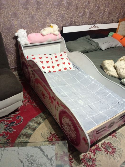 детская кровать машинка