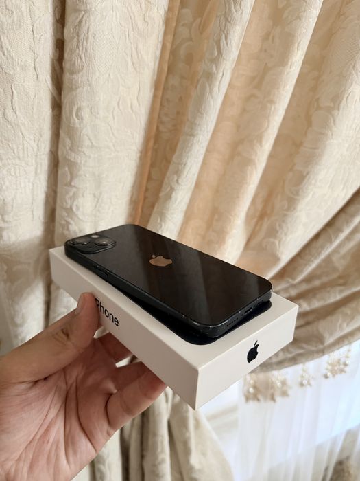 iPhone 13/128Gb - В отличном состоянии