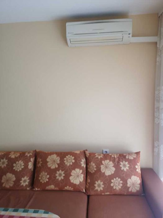 Дава се под наем Двустаен апартамент в Бургас, Лазур - 2001 кв.м за 230 € - Снимка #6