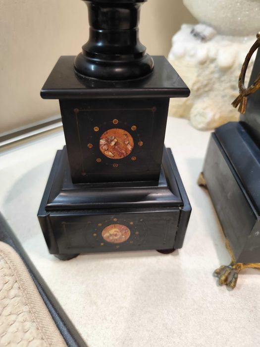 Каминен Френски часовник