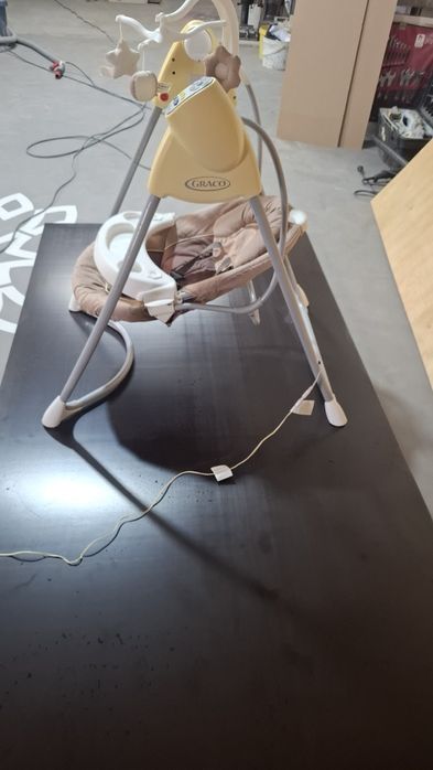 Кресло качалка шезлонг для детей Graco