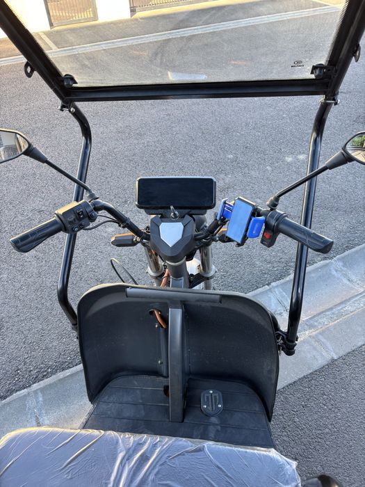 Vând motociclu JINPENG :JP1000ĐZH-F 2024 (35 km PARCURSI)