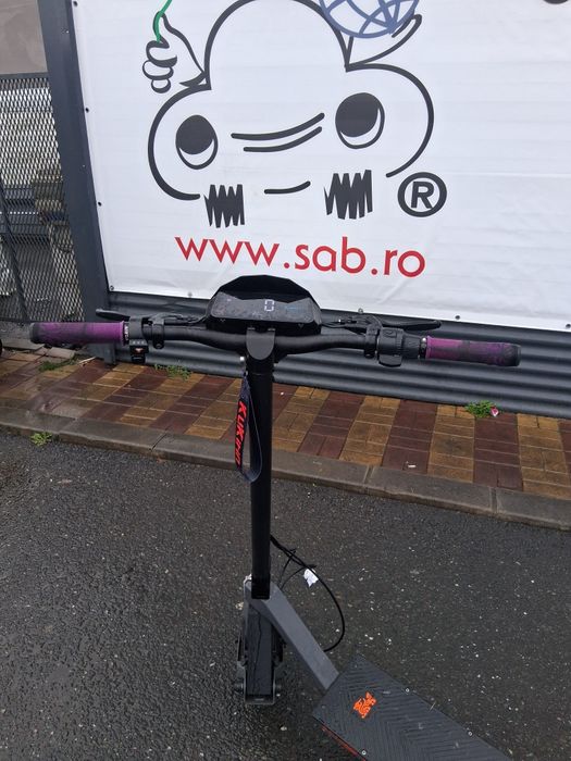 Trotineta kukurin G2