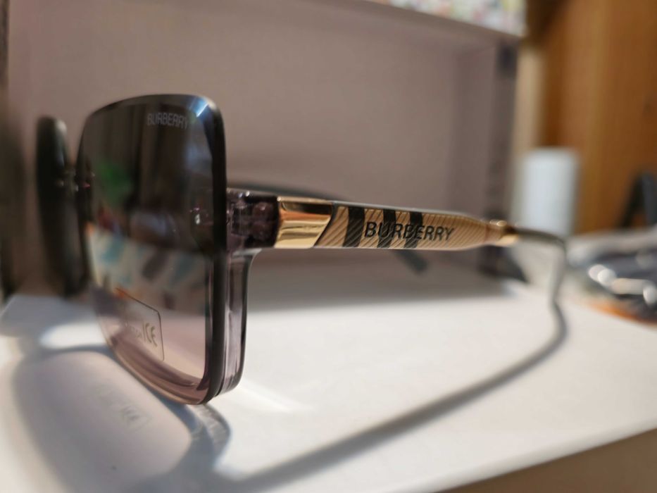 Ochelari de soare Burberry