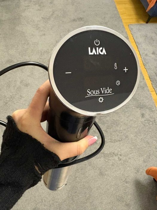 Aparat de gatit SOUS VIDE