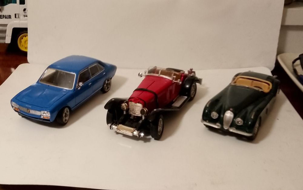 Колички         .