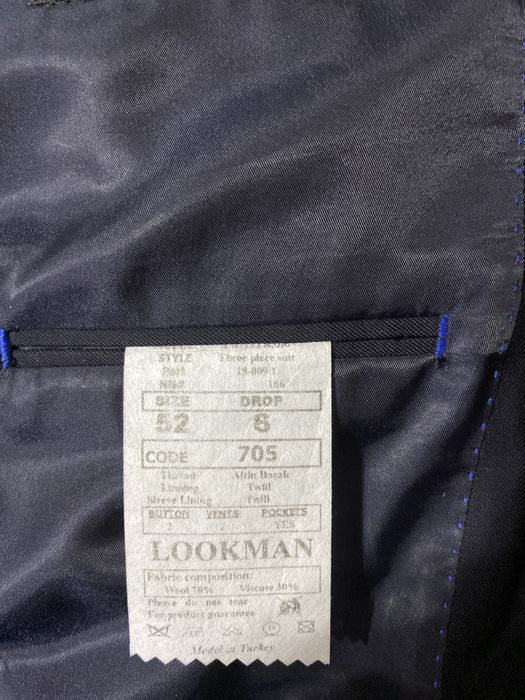 Продам костюм тройка размер 52