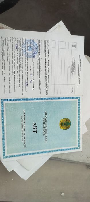 Продам участок на бобровке