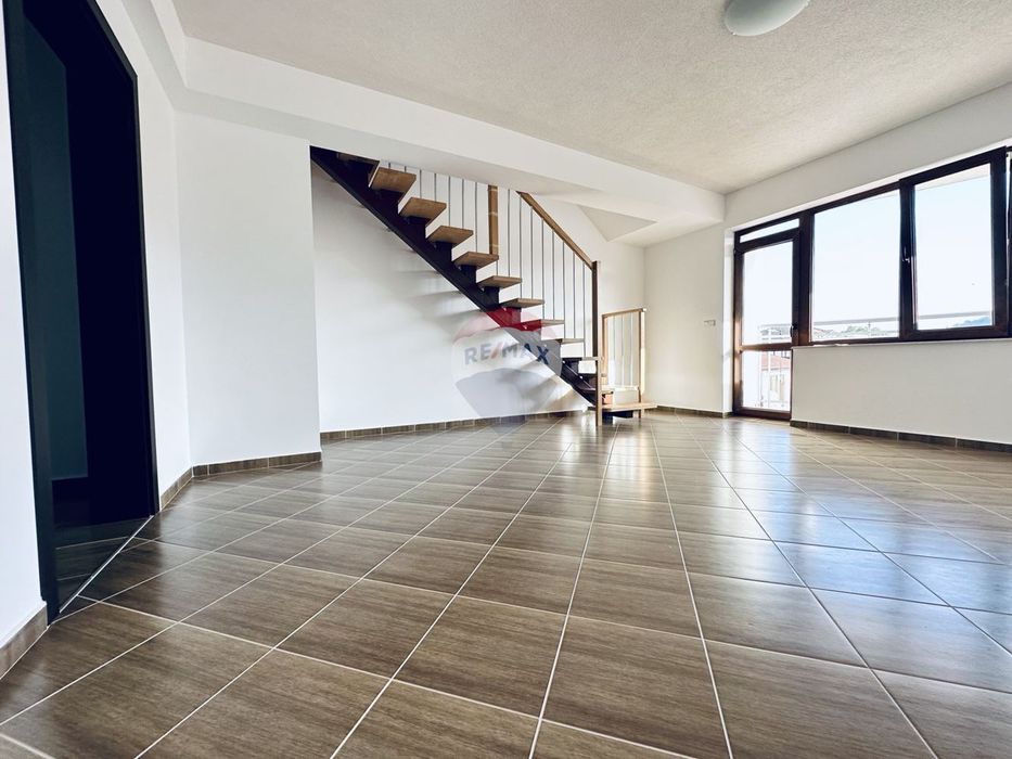 Нов многостаен апартамент с три спални за продажба, с. Кранево Я.И.