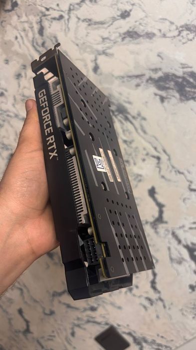 RTX 2060 в идеальном состоянии! видеокарта