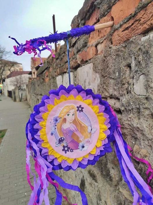 Pinata personalizata