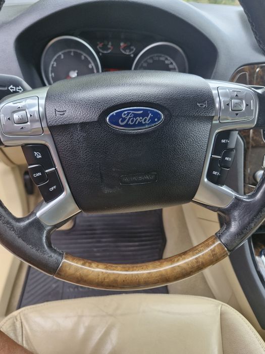 Ford mondeo 2008ghia