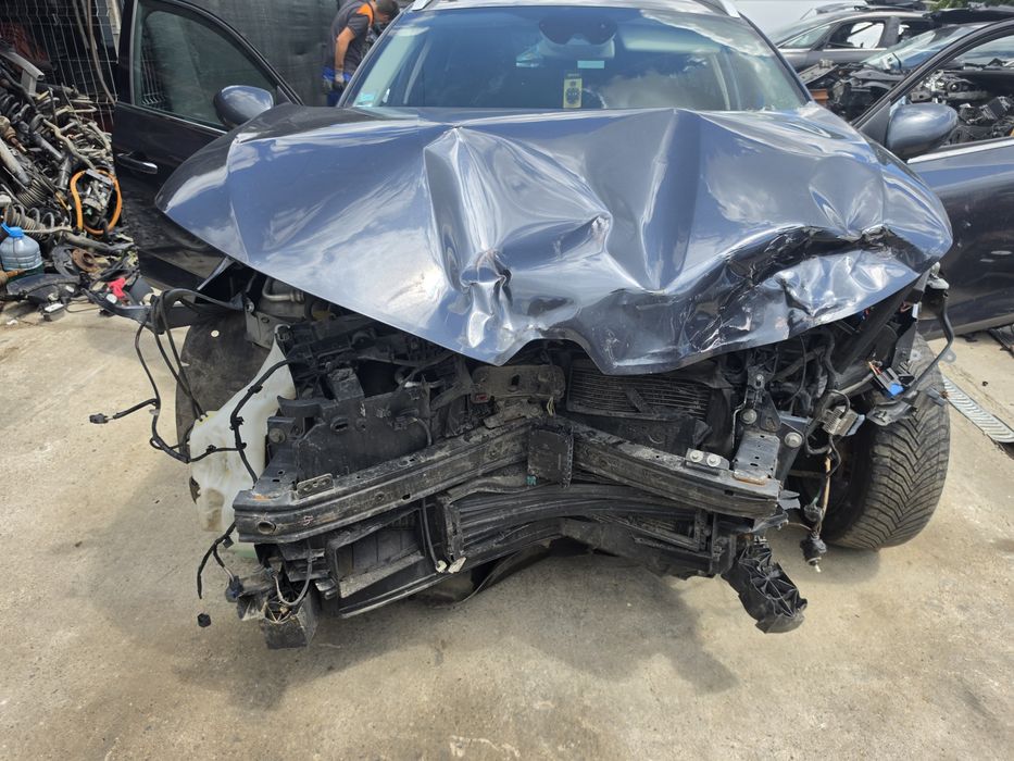 Dezmembrez Renault Megane 4 1.5 dci
