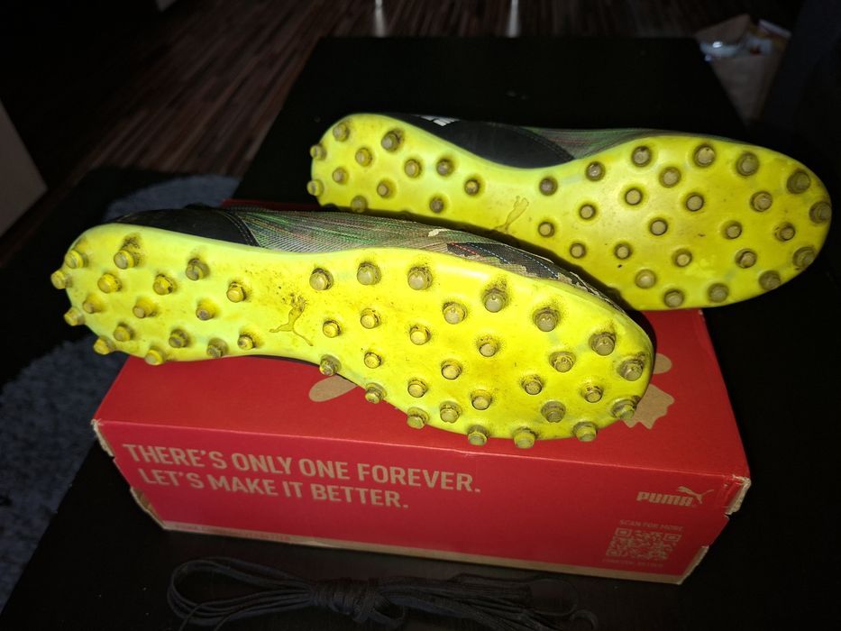 Vand ghete fotbal Puma