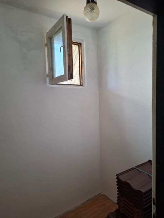 Дава се под наем Офис в Стражица - 25 кв.м за 250 € - Снимка #6