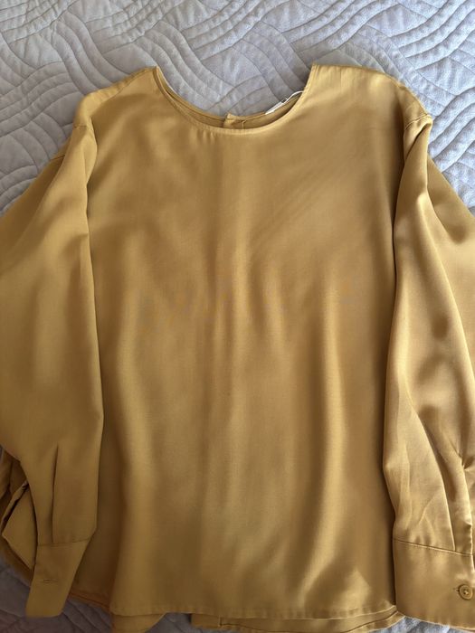 Блузка Uniqlo горчичная