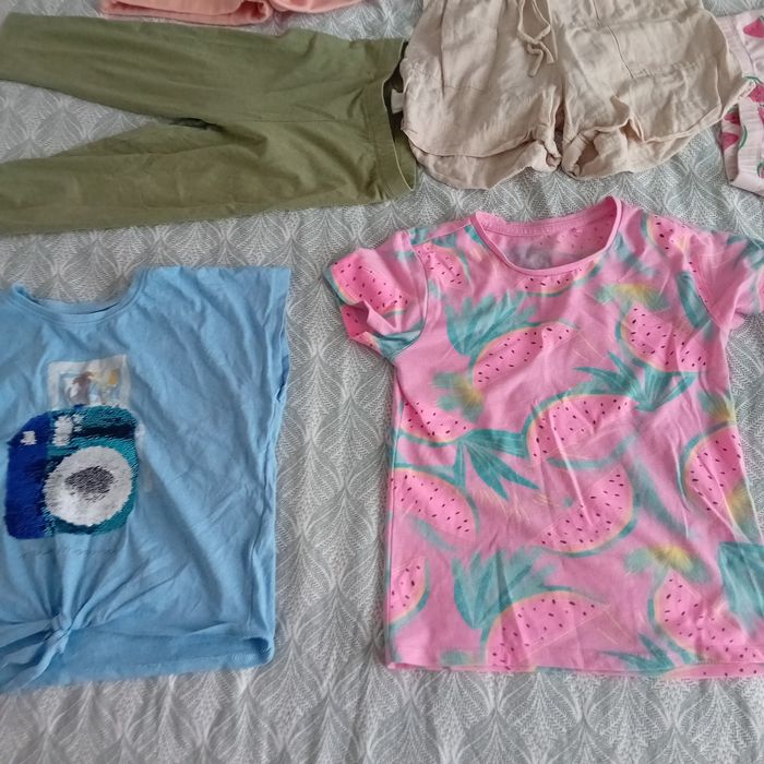 Set lot haine 9 10 ani 140 tricouri pantaloni scurti tricou