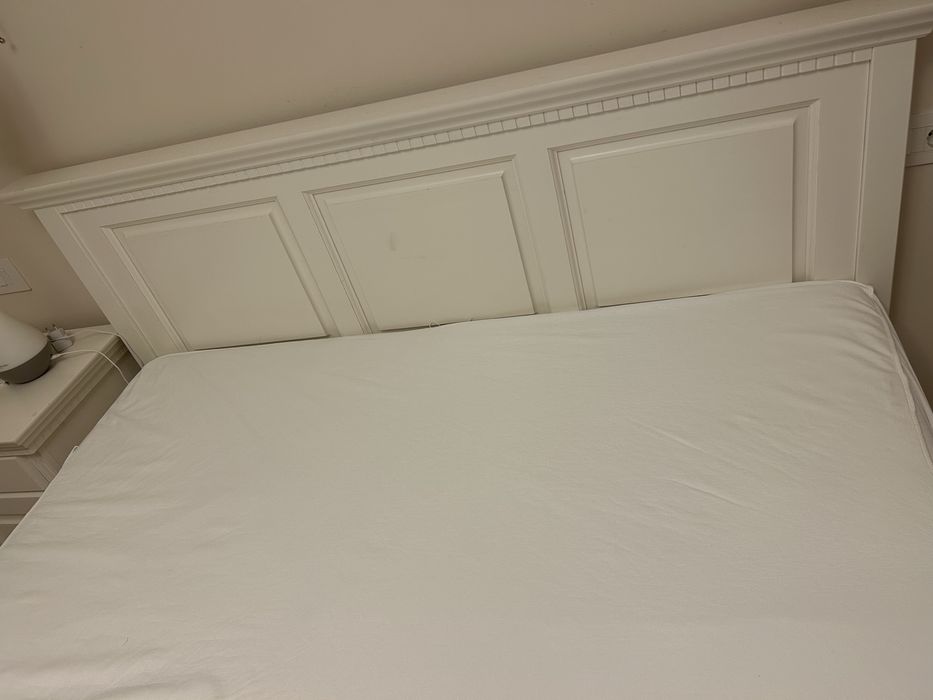 Pat dublu de lemn 160x200