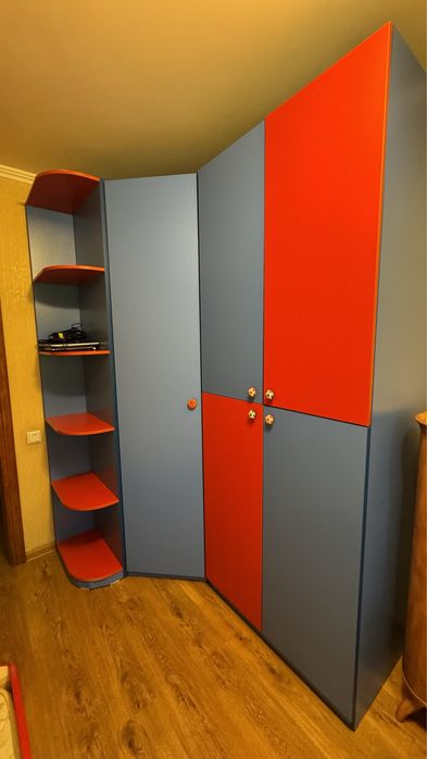 Детский спальный гарнитур на 2 детей