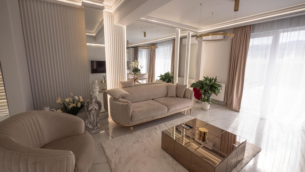 Închiriez Duplex Floresti