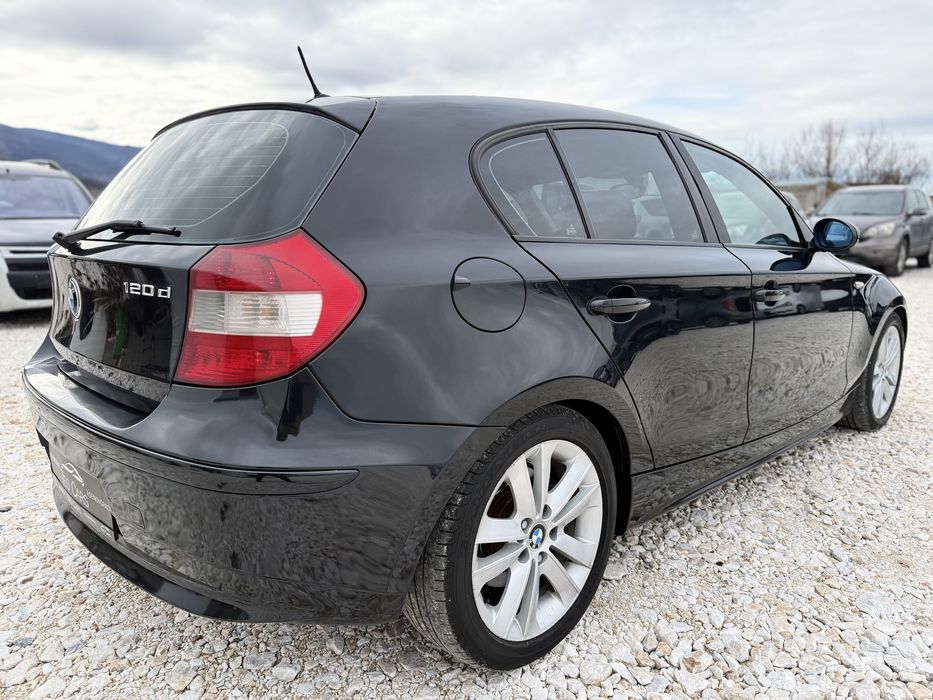 BMW E87 120D 163к.с RECARO / XENON