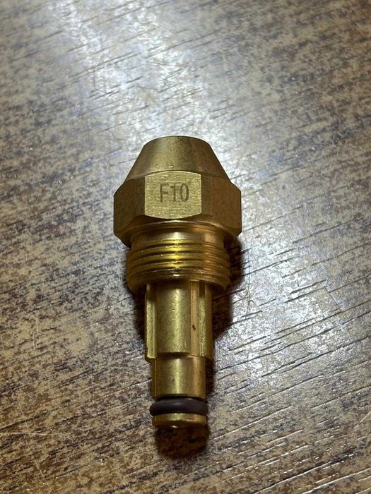 Duză de ulei ars (injector) (06,08,10,12,15)