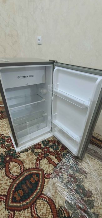 Холодилник Roison