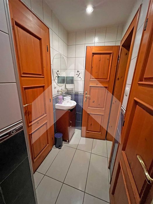 Дава се под наем Заведение в Шумен, Център - 150 кв.м за 1529.49 € - Снимка #21