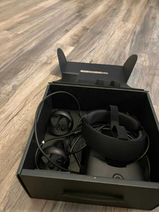 Ochelari VR Oculus Rift 2 + Controllere - Pachet Full