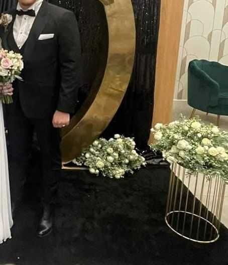 Vând Costum de mire negru