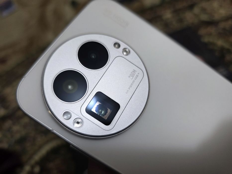 Realme GT8 Pro в наличии