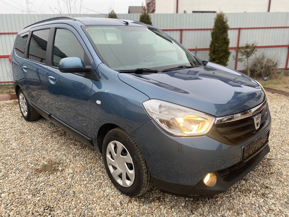 Dacia Lodgy 1,6 MPI Gpl cu 7 locuri și Navigație