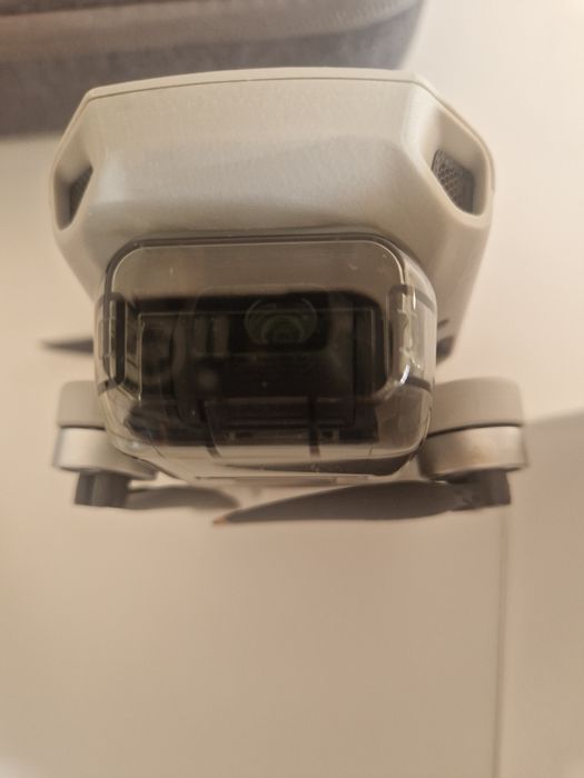 Dji mini 4k aproape noa