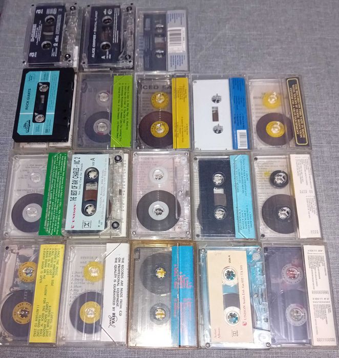 Аудио касети с рок музика